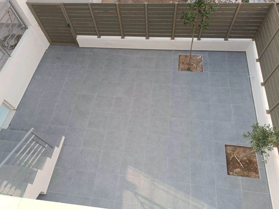 Photo 367240977