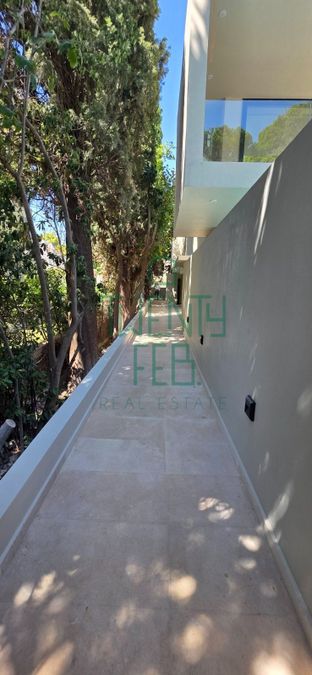 Photo 367274967