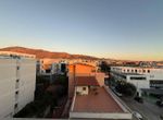 Photo 367444335