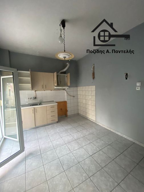 Photo 367593669