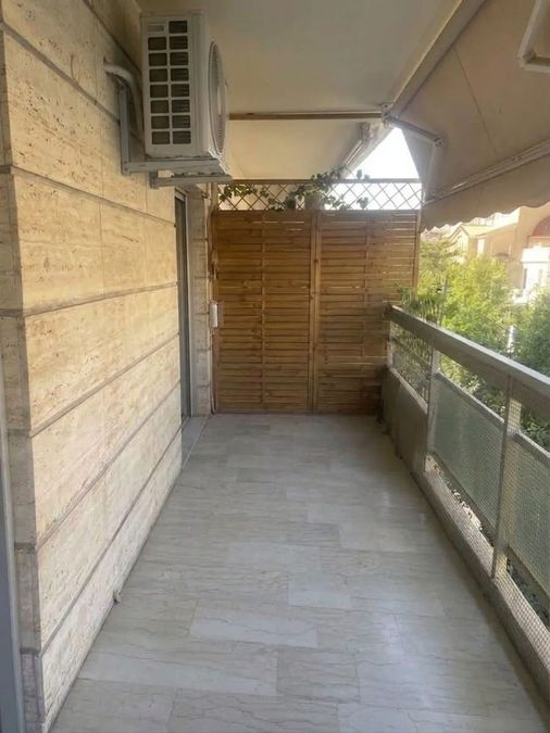 Photo 368232297