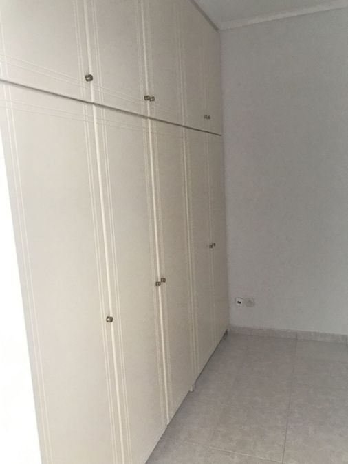 Photo 368259336