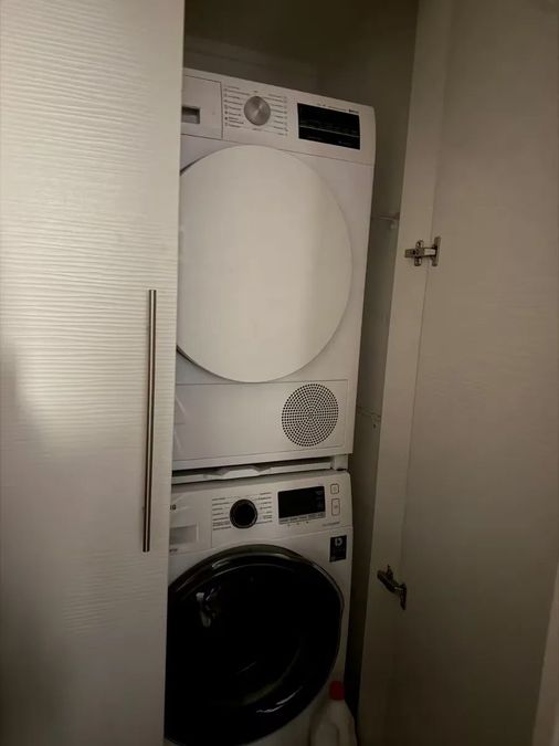 Photo 368412798