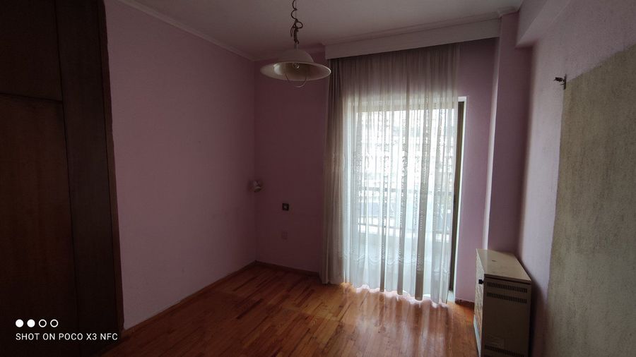 Photo 368427795