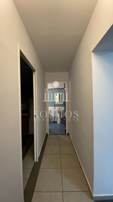 Photo 369169920