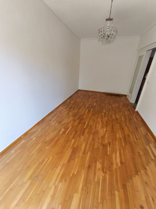 Photo 369475713