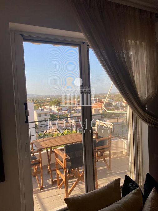 Photo 369657774