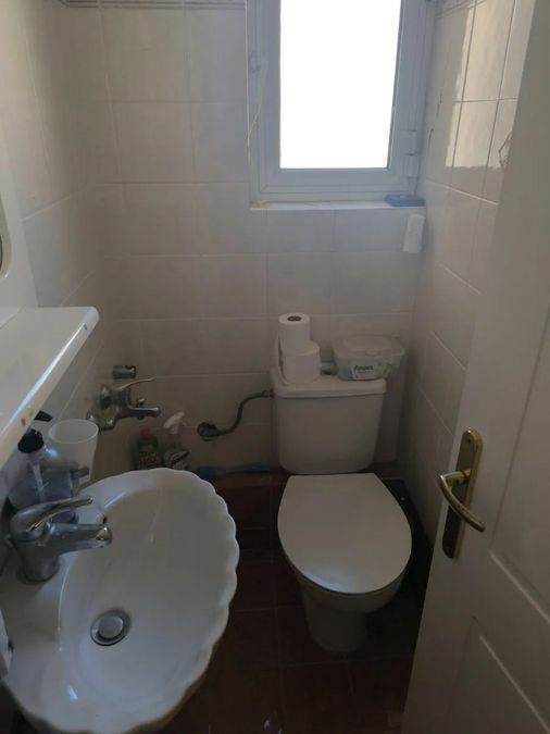 Photo 369696297