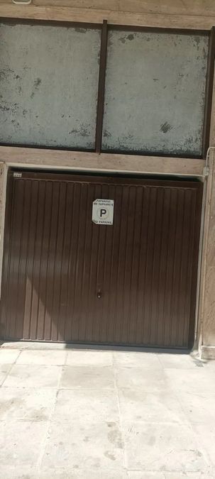 Photo 369696483