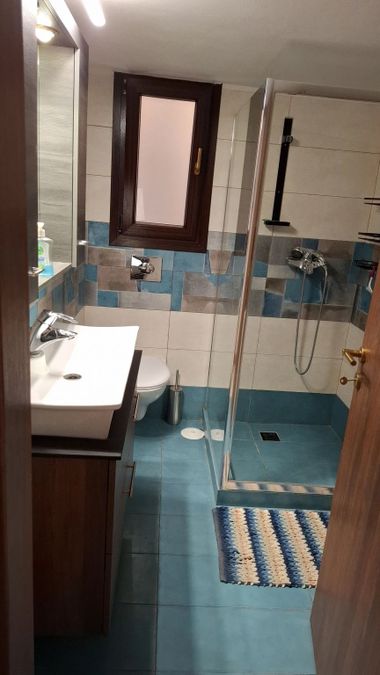 Photo 369709341