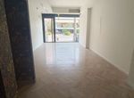 Photo 369863994