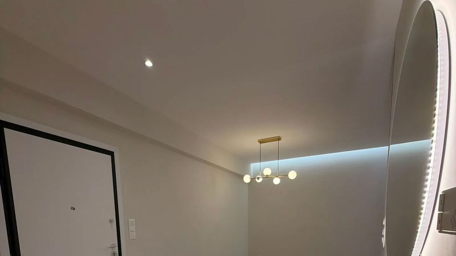 Photo 369871857