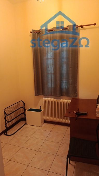 Photo 369908469
