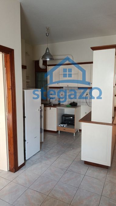 Photo 369908472