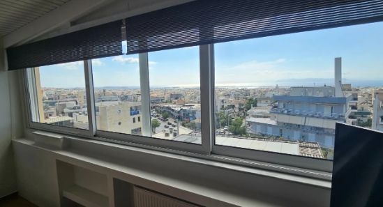 Photo 371211069