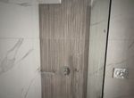Photo 371245449