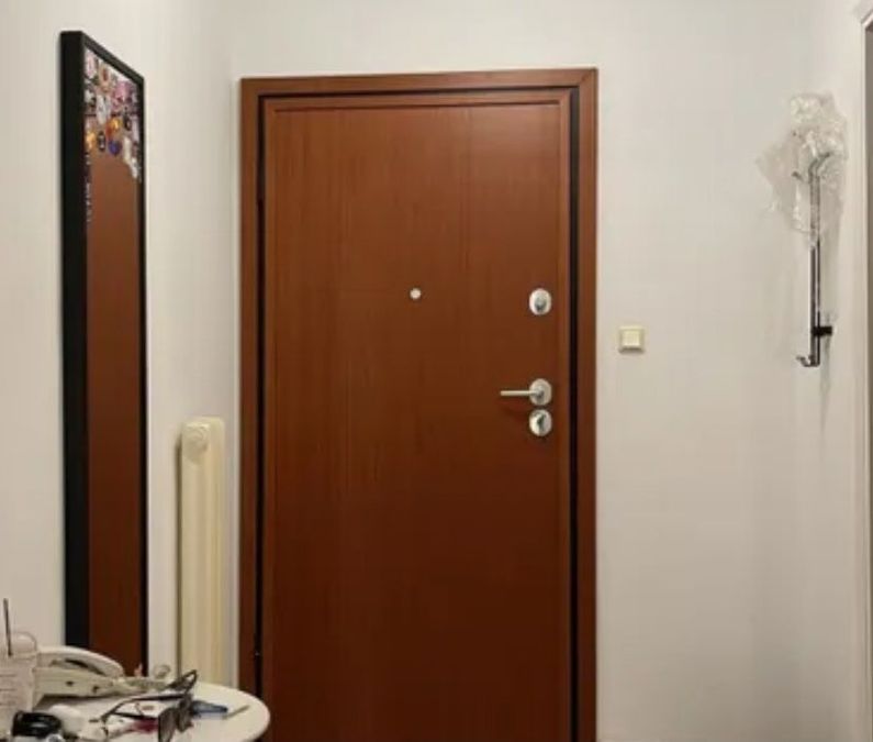 Photo 371379387