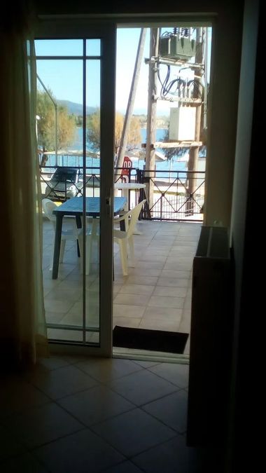 Photo 371403216