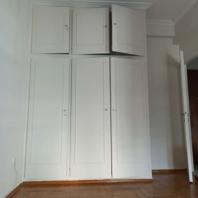 Photo 371535984