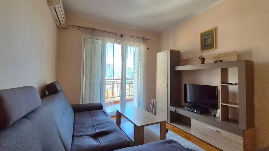 2-bedroom apartment with terrace and open views, Babin Do, Budva 2