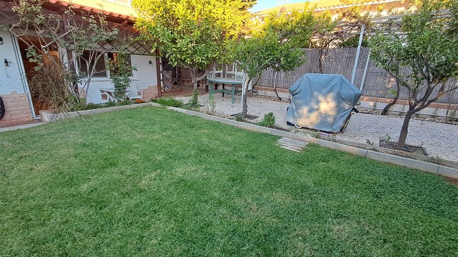 Photo 371568126