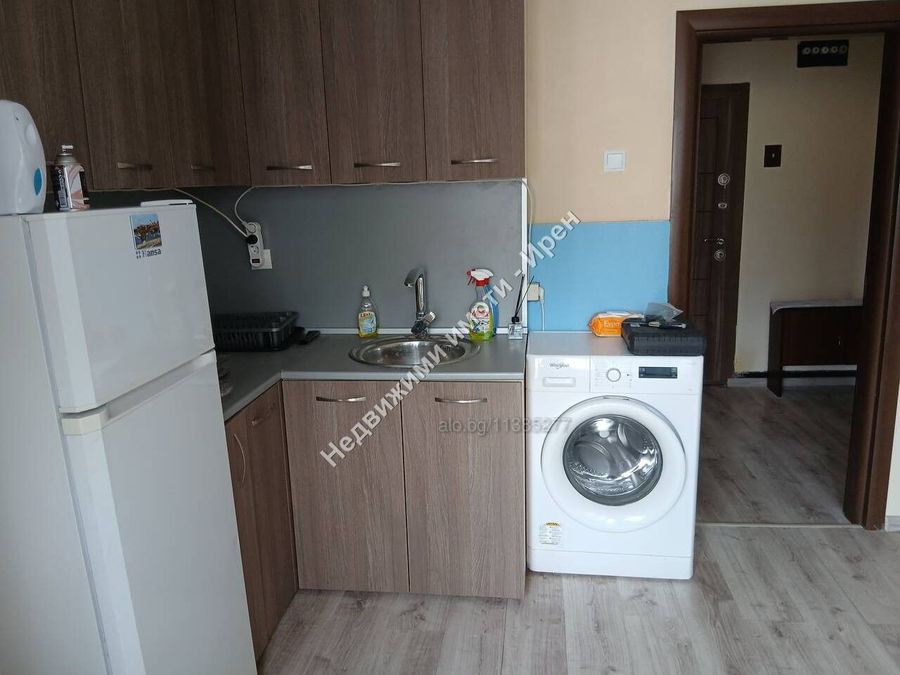 Снимка 371684613
