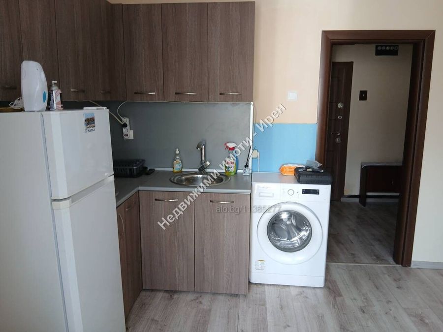 Снимка 371684616