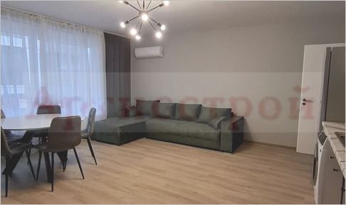 Снимка 371940378