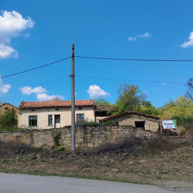 Снимка 372077310