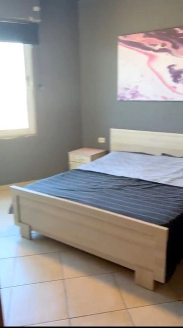 Foto 372121254