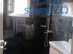 Photo 372171627
