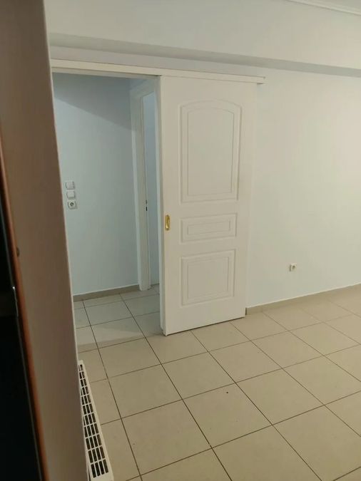 Photo 372236928