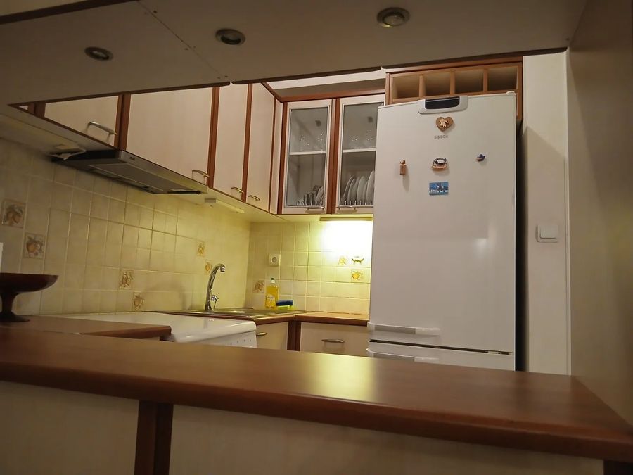 Photo 372260808