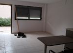 Photo 372353535