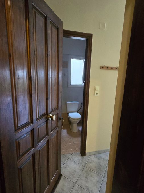Photo 372396840