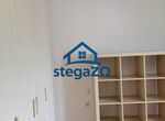 Photo 372448413