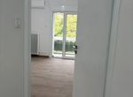 Photo 372523068