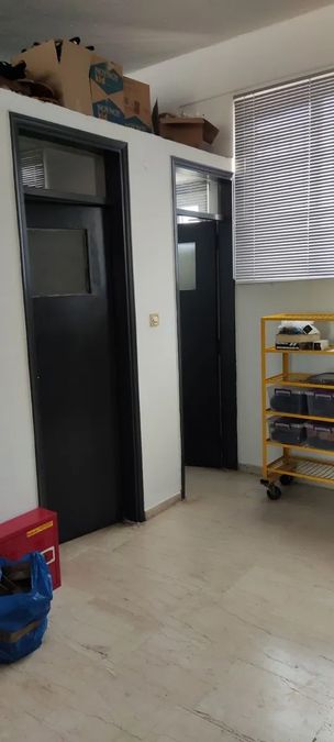 Photo 372664266