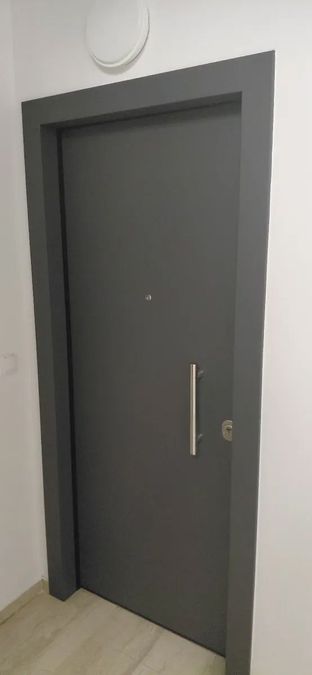 Photo 372733305