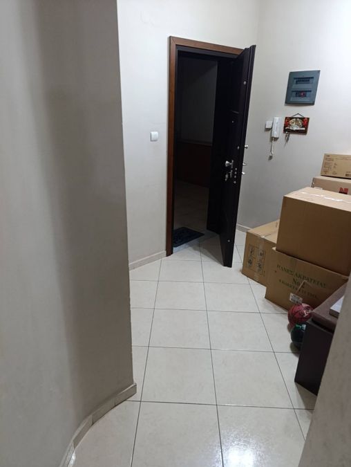 Photo 372783840