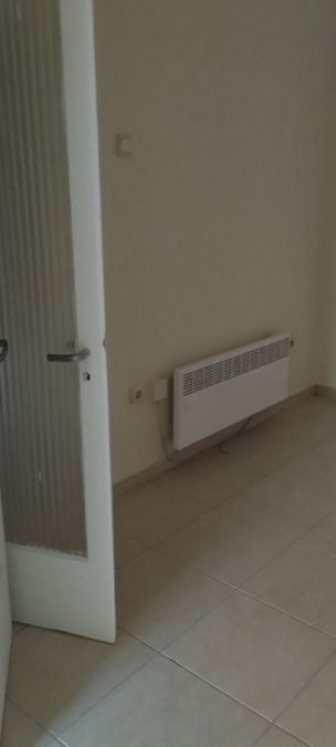 Photo 372950991