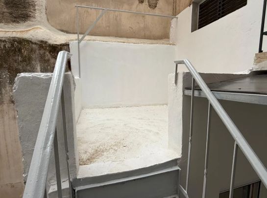 Photo 373148811