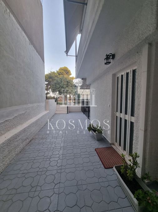 Photo 373172382