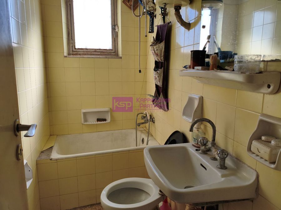 Photo 373328907