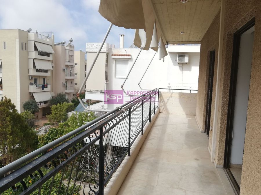 Foto 373436232