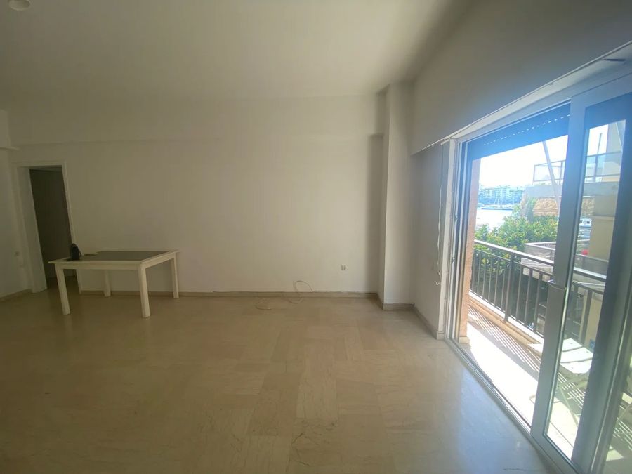 Photo 373598322