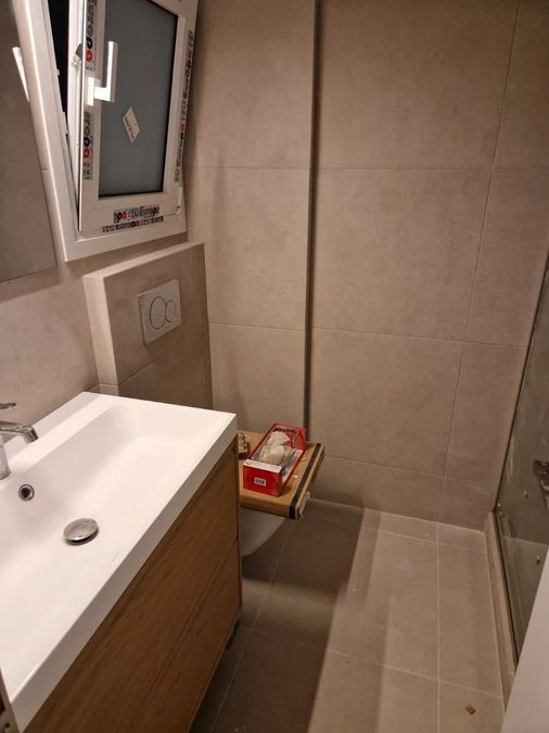 Photo 373921938