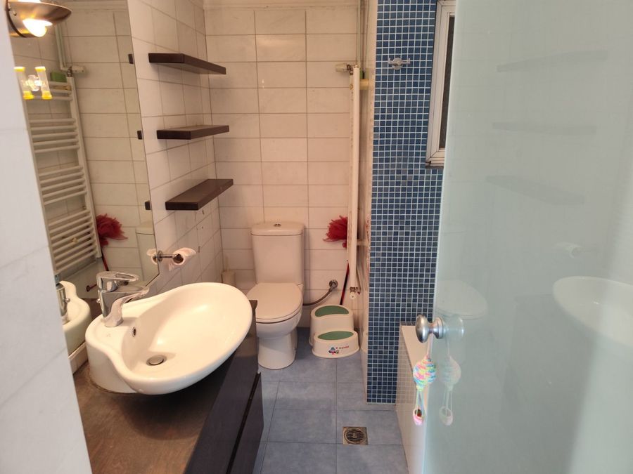 Photo 373993452