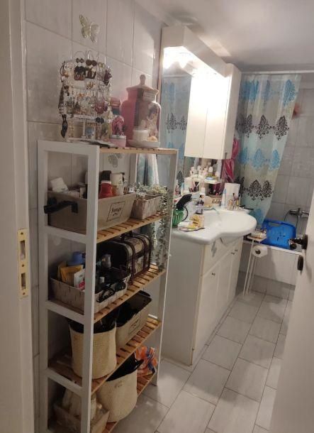 Photo 374168277