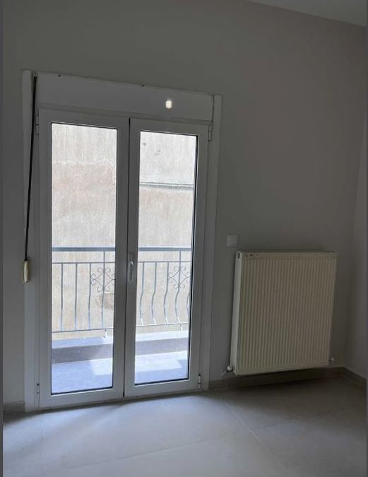 Photo 374193393